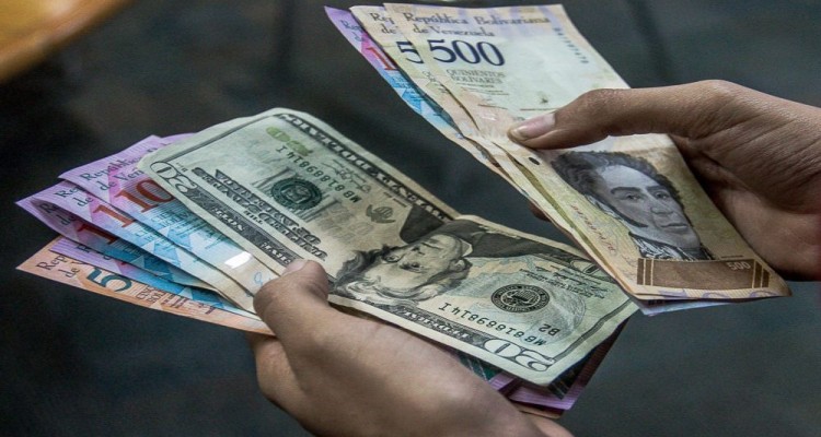 El precio del dólar se mantiene fluctuante esta semana 1 Dólar Foto Gustavo Matute @BigMatu photos 1000x600