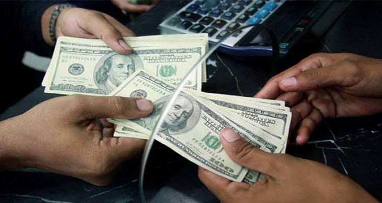dólar