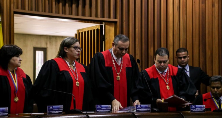 TSJ solicitó a Directiva AN informe certificado sobre elección del 5-Ene 1 magistradostsj 1100x733