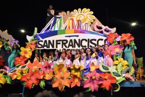 Más de 60 comparsas participaron en el Desfile de octavita de Carnaval en San Francisco 2 EDU 0546
