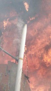 Explosion de bombona consume vivienda en Chapellín (+ fotos y video) 3 explosion