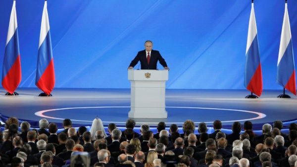 Vladímir Putin podría mantenerse en el poder por más de diez años gracias a una reforma 2 Putin