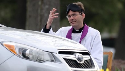 sacerdote