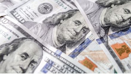 dólar