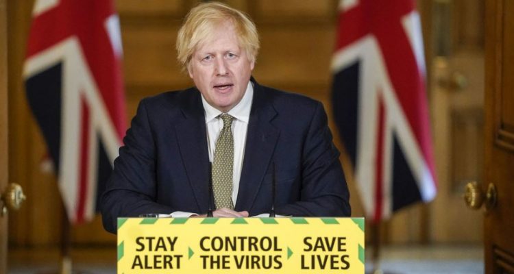 Boris Johnson se enfrenta a una revuelta en su gabinete por apoyar a un asesor que violó la cuarentena 1 boris