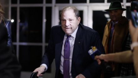 harvey weinstein.r d.2200 841 0
