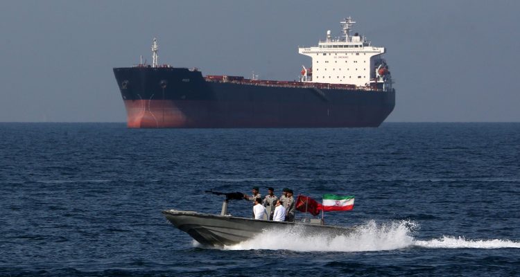 Irán vuelve a cerrar el estrech de Ormuz y toma el control estricto y culpa al bloqueo de EE. UU. 1 Ormuz