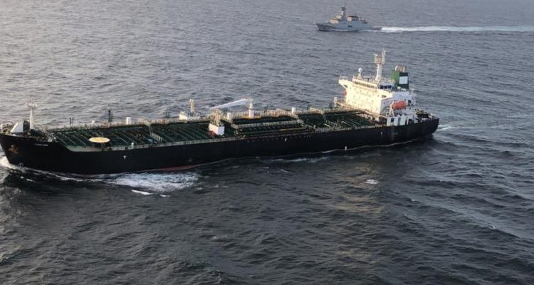 Irán podría enviar hasta 600.000 barriles de gasolina al mes a Venezuela 1 buque iran 850x400 1