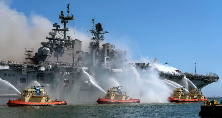 Incendio en otro buque de guerra pone en alerta a Marina de EE.UU. 1 buque de guerra