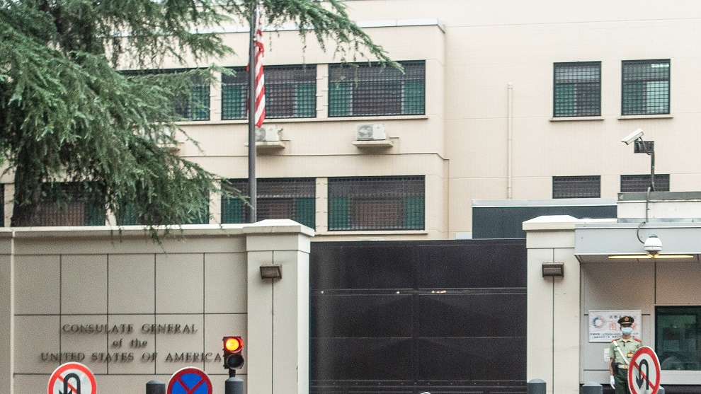 EE.UU. expresó su descontento tras el cierre de su consulado en Chengdu (+Video) 2 consulado