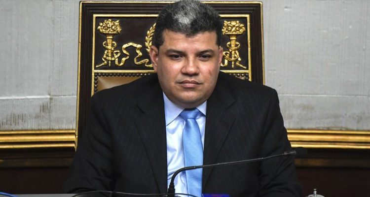 El diputado venezolano Luis Parra fue hospitalizado de urgencia por síntomas similares al coronavirus 1 luis parra