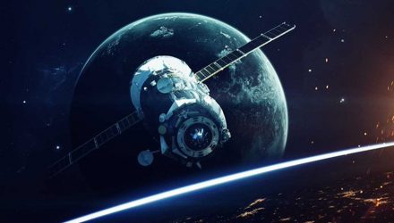 SATELITE b