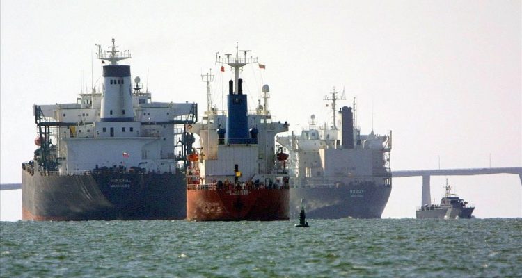 petroleros venezuela 1590175519701