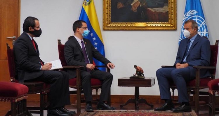 Canciller Arreaza calificó de fructífero el encuentro bilateral con nuevo representante de la OPS en Venezuela 1 OPS