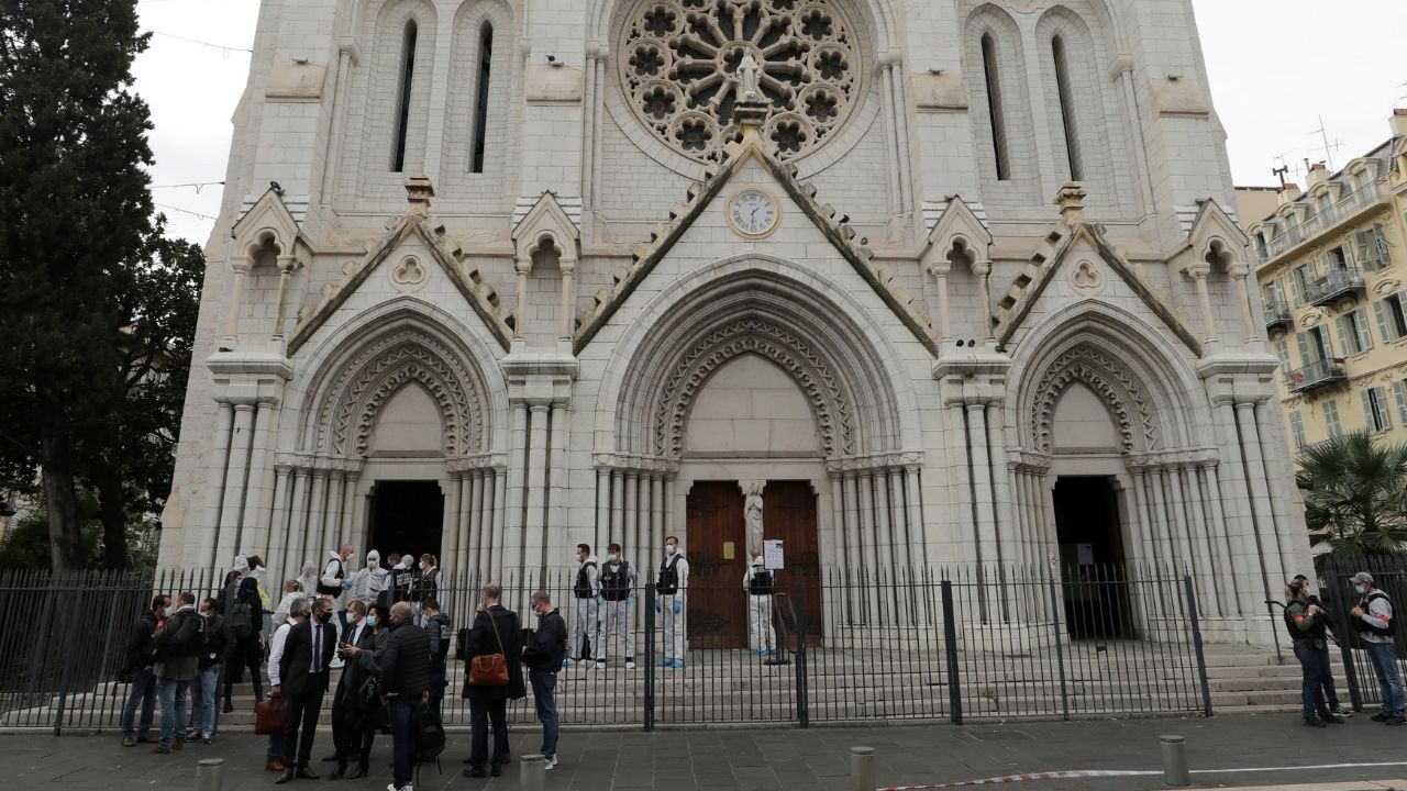 Francia: Ataque terrorista en iglesia de Niza dejó al menos tres muertos y  varios heridos - Qué Pasa