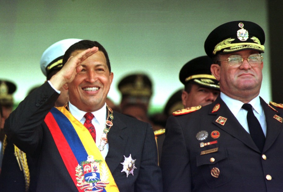 Falleció el exministro de la Defensa general Raúl Salazar 2 indice
