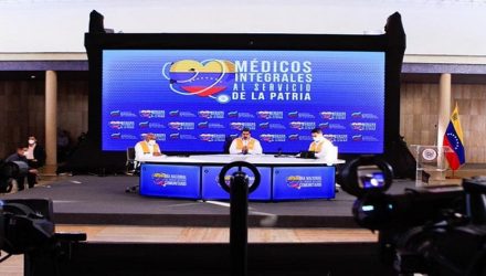 terapia antiviral