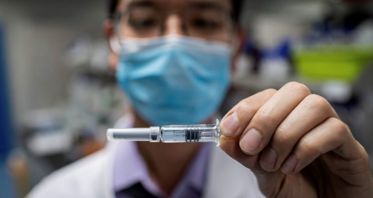 El mundo prepará campañas de vacunación ante la explosión de la pandemia 1 vacunación