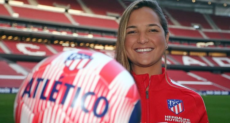 Deyna Castellanos anotó su tercer gol con el Atlético de Madrid (+video) 1 Deyna Castellanos