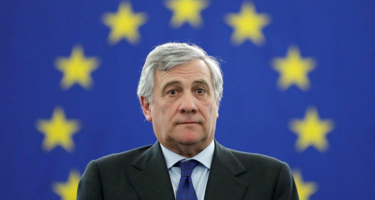Tajani respalda a Guaidó y su iniciativa para defender los DDHH en Venezuela 1 Tajani