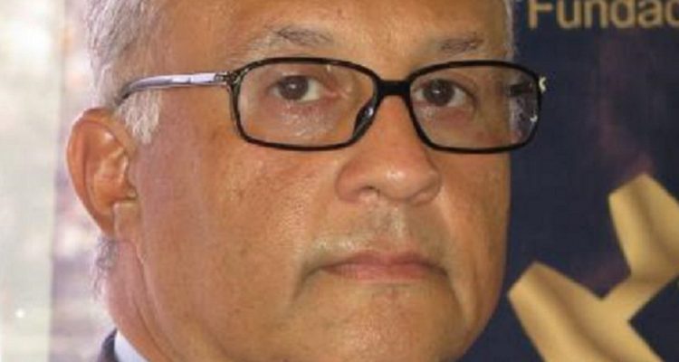 Muere Robiro Terán director del Foro Penal a causa de la Covid-19 1 Terán