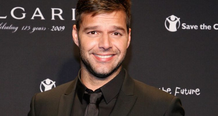 Ricky Martin looks