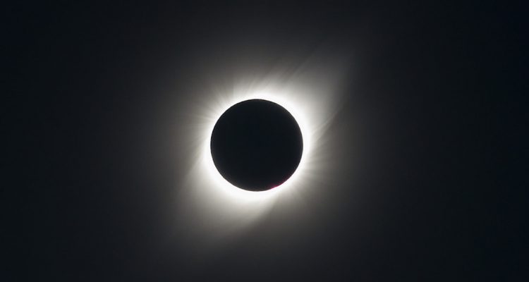 ¡No se repetirá hasta el 2048! Se acerca el eclipse solar total: ¿dónde, cuándo y cómo observarlo? 1 eclipse