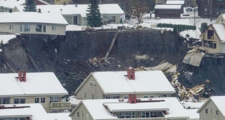 Noruega: deslizamiento de tierra deja 10 heridos y 15 desaparecidos 1 Noruega