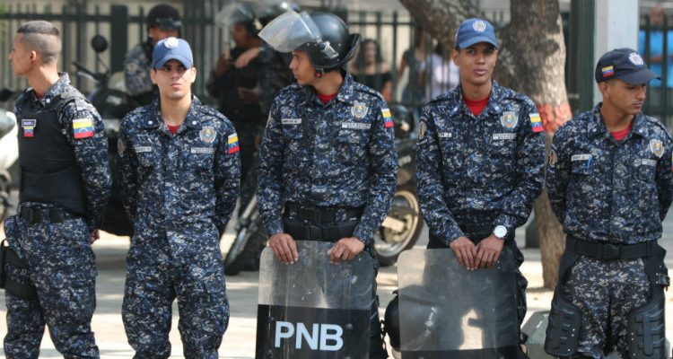 6.700 efectivos de la PNB patrullan sitios turísticos en el país 1 PNB