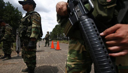 militares