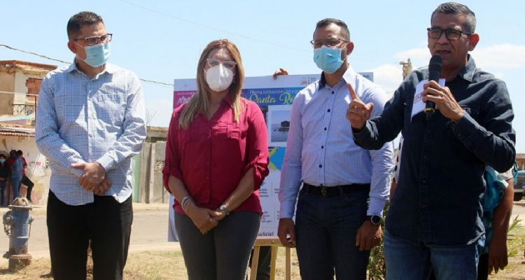 Alcaldía de Maracaibo recupera siete corredores viales 1 Alcaldia