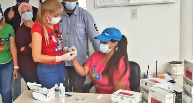 Gobernación del Zulia realizó despistaje de Covid-19 en la estación de servicio Motor Trend 1 Gobernación
