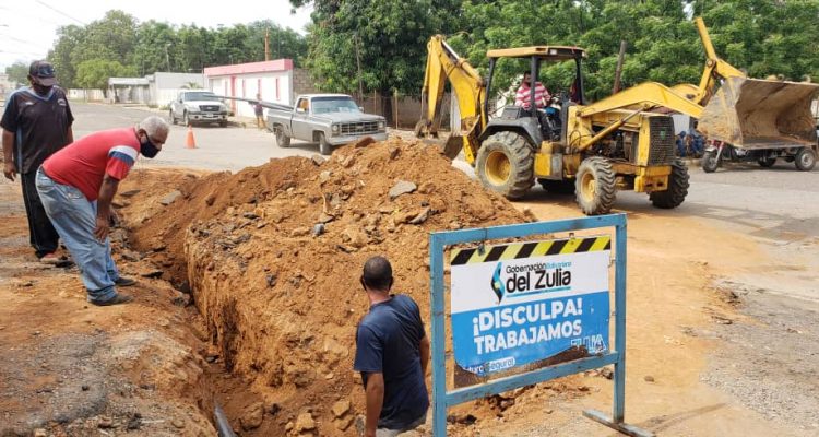 Gobierno del Zulia recuperó tubería para mejorar distribución de agua en el sector Sierra Maestra de San Francisco 1 Zulia