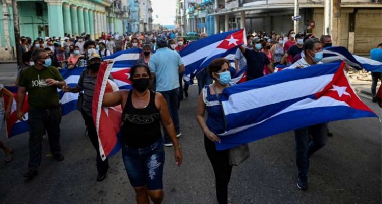 ¡Sorprendente! Históricas protestas en Cuba por crisis sanitaria en la segunda ola de Covid 1 Protestas en Cuba