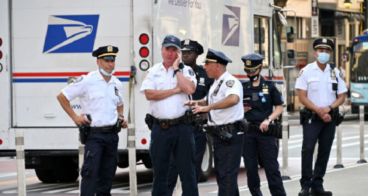 Nueva Jersey arrestó a 31 personas por explotación sexual infantil en la red 1 Nueva