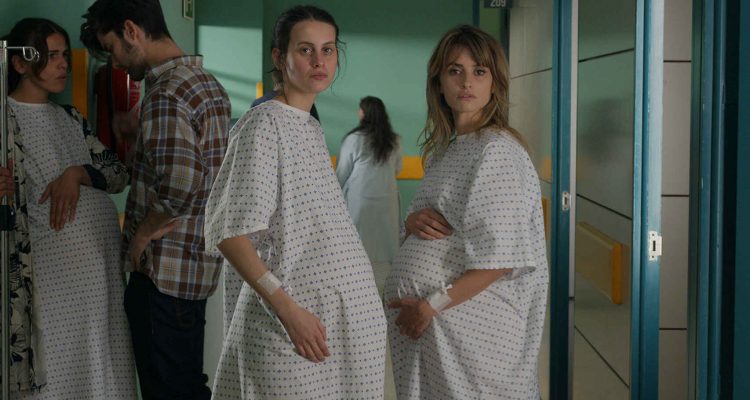 «Madres paralelas»