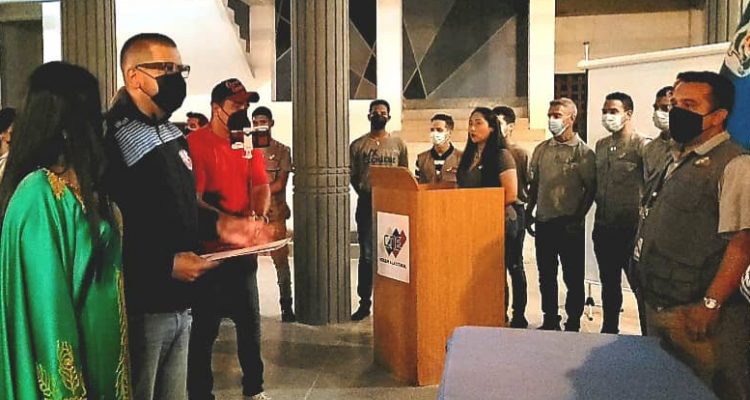 Gobernador Omar Prieto formalizó ante el CNE su candidatura a la reelección 1 Omar Prieto