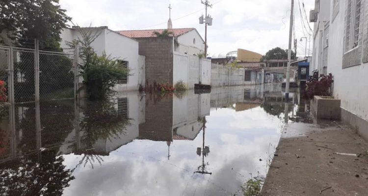 al menos 60 familias en albergues y mas de 400 afectadas por lluvias e inundaciones en ciudad guayana