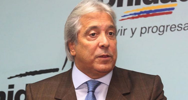renuncian presidente y secretario general de la mesa de la unidad democratica 82289