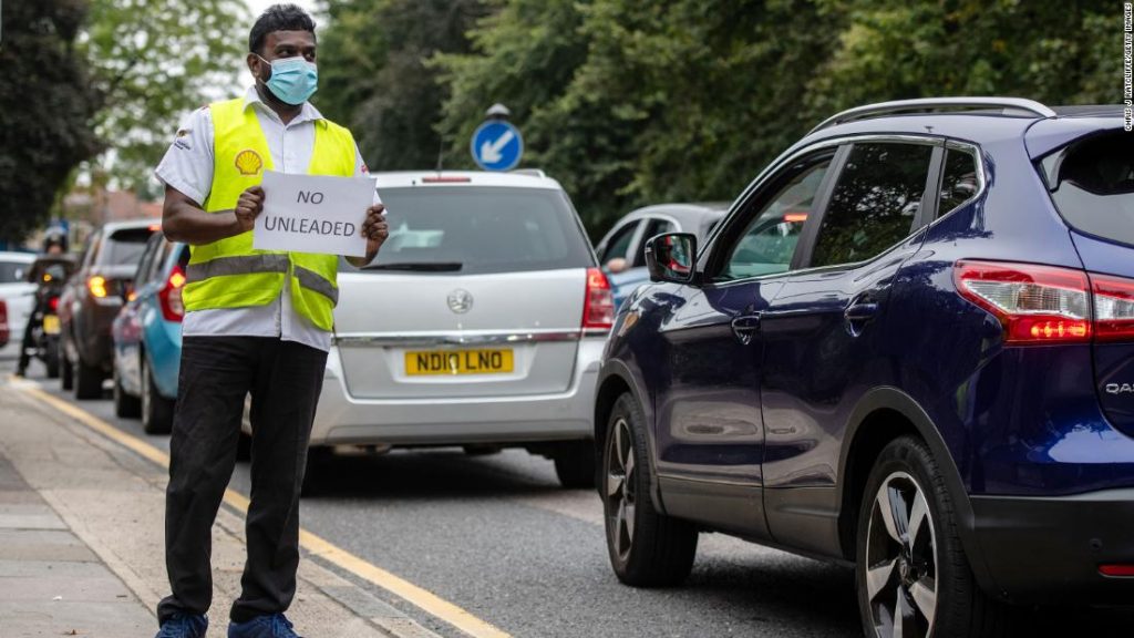 La crisis del combustible en Reino Unido está afectando a personas con discapacidades: «Es una situación realmente estresante» 2 210928084217 03 gas shortage uk super 169