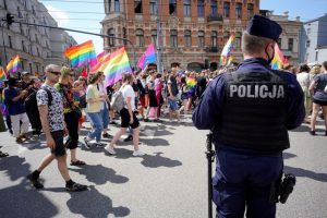 El Parlamento de Polonia evalúa prohibir las manifestaciones del colectivo LGBTIQ+ 5 2I43RGXWUYH7IFPBRWB23LXSOY