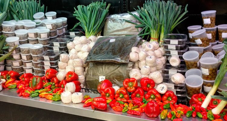 Cesta navideña aumentó su valor en dólares en 84,92 % en un año 1 Cesta navideña