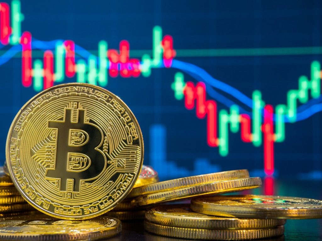 ¿Por qué ha subido tanto el precio del Bitcoin? El criptoactivo rompe récord histórico 2 bitcoin