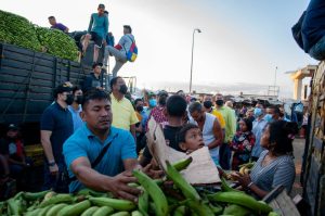 Alcalde Rafael Ramírez inspeccionó los mercados municipales Libertador y Las Playitas 4 21bd7033 d5ab 4142 b47b 7ee2aa3959e4