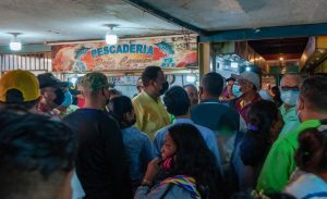 Alcalde Rafael Ramírez inspeccionó los mercados municipales Libertador y Las Playitas 3 55ccb699 fc14 4396 ac7a 6b8b3260960a