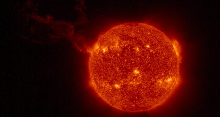 erupción solar