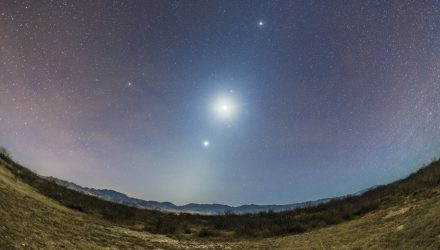 inusual conjunción de la Luna