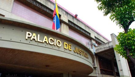 Tribunal