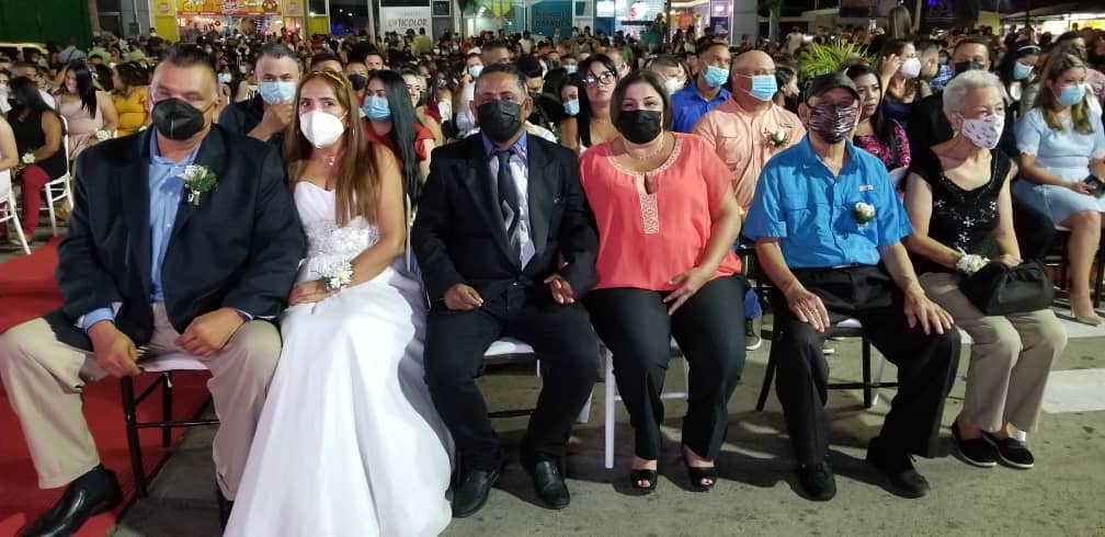 Alcalde Gustavo Fernández encabezó Gran Boda Colectiva en San Francisco 3 Gran Boda Colectiva en San Francisco