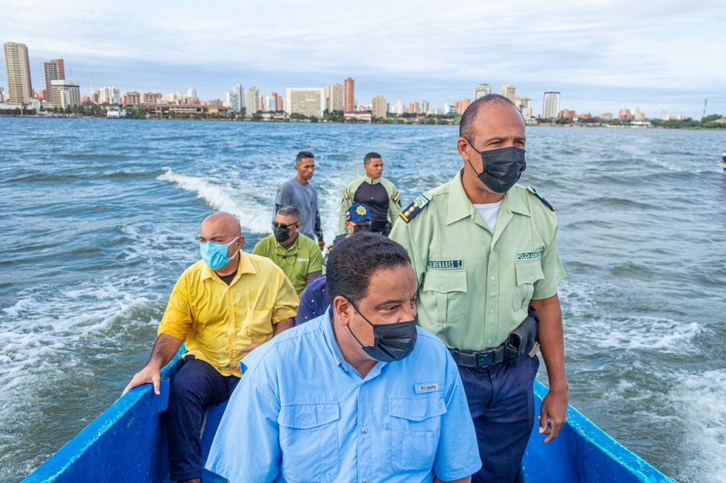 Alcalde Rafael Ramírez acompañó a pescadores tras recorrido por costas de Maracaibo 5 Alcalde Rafael Ramírez